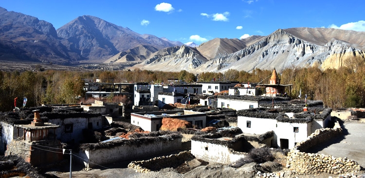Charang second largest village of Upper Mustang. 