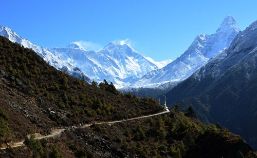 First view Of Mt. Everest & Amadablam from chorkem