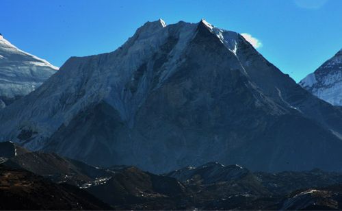 Island Peak (Imja Tse) 6189 m. 