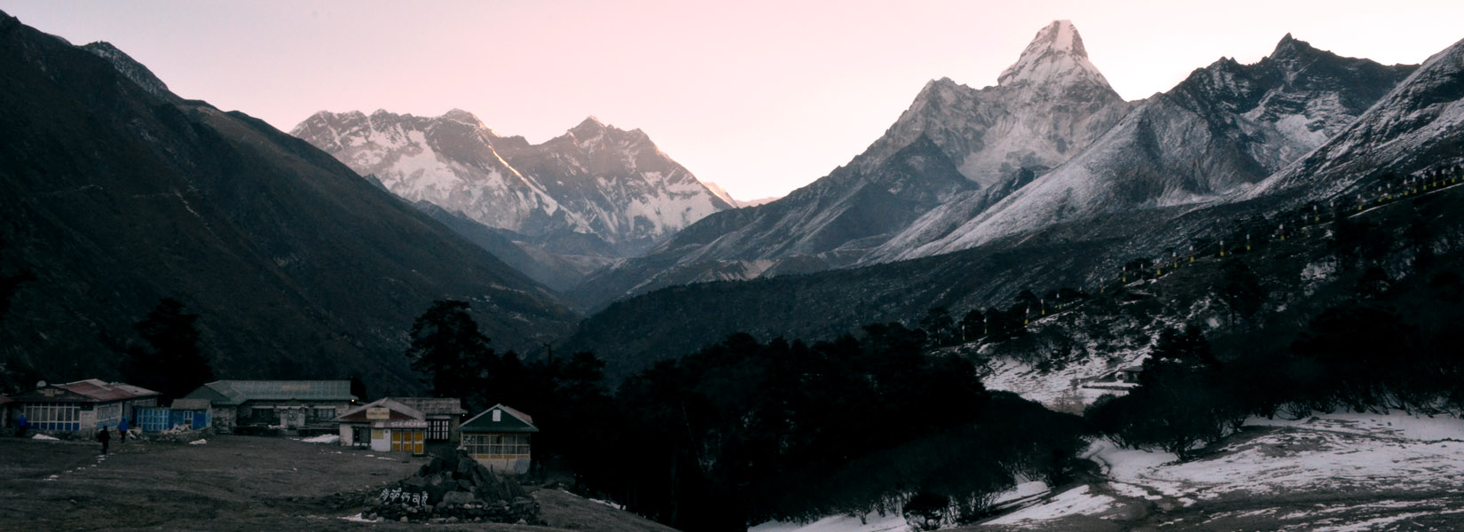 Une Belle Vue Sur Le Massif De l’Everest